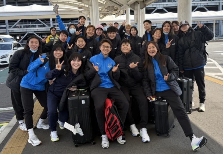 武漢女足前往日本參加女足亞冠！王霜曬照：日本，我們來(lái)了
