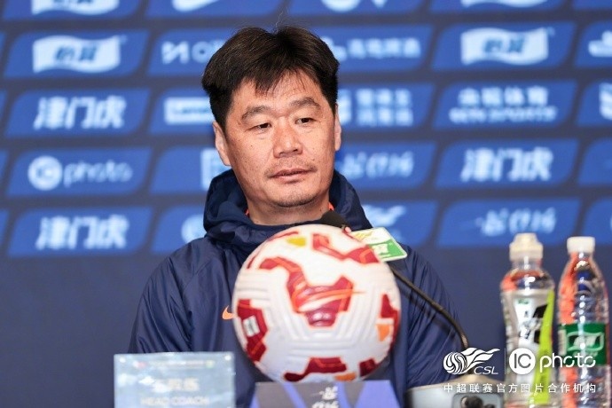 李霄鵬：希望明天比賽能打出一些新的東西，取得一個(gè)好的結(jié)果