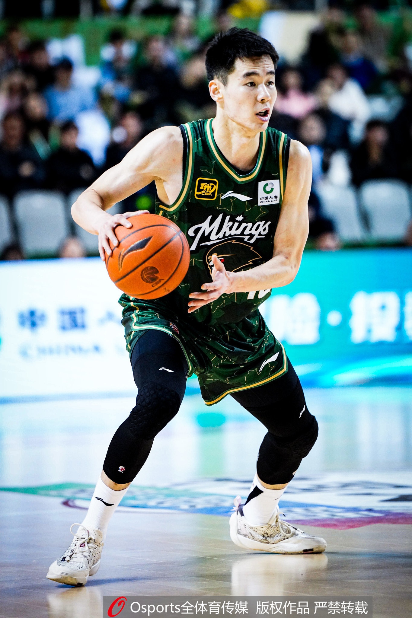 能投能造殺傷！郭昊文首節(jié)2記三分拿到10分1助 罰球5中4